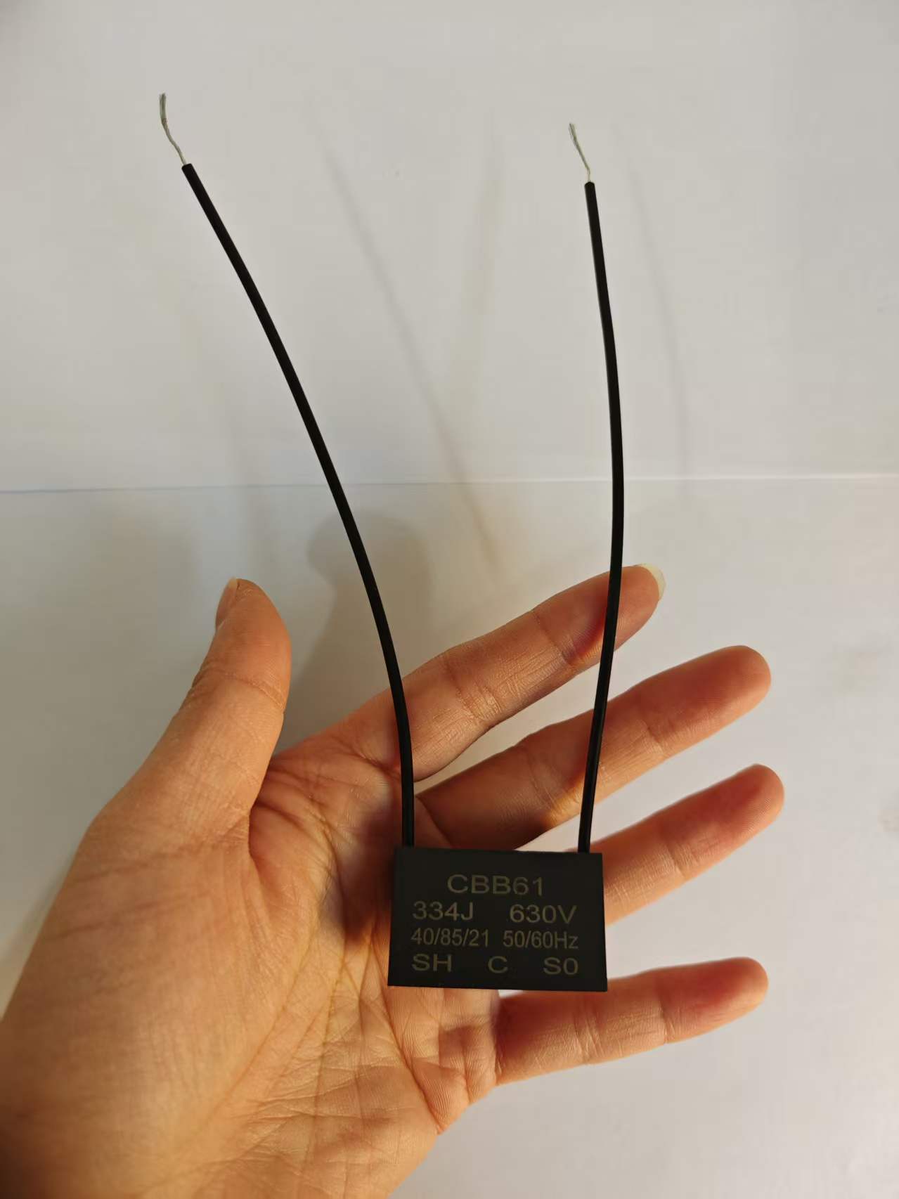 CBB61 capacitor for multi-speed ceiling fan motor, 450VAC stable performance