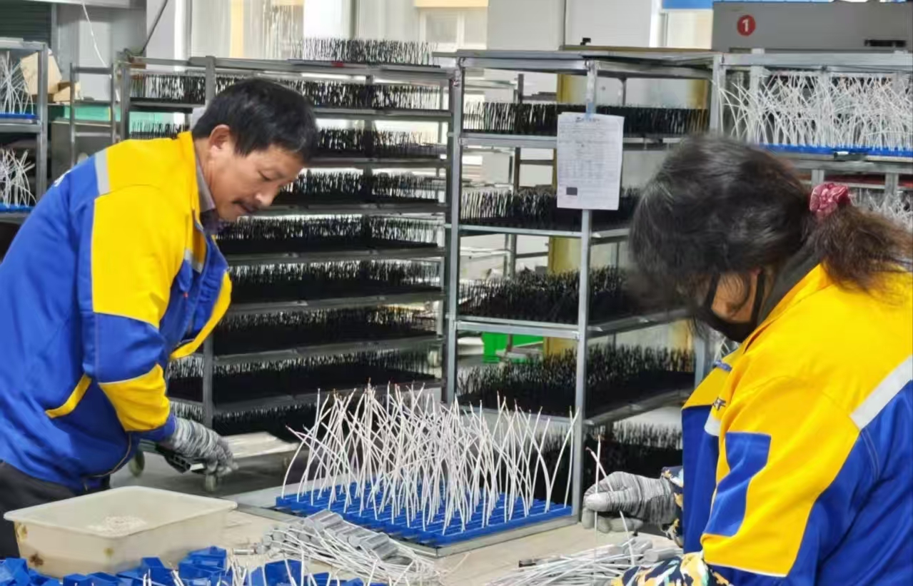 EVA Factory Adds 5 New Winding Machines to Boost CBB61 Capacitor Production